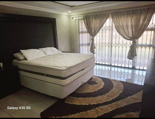 4 BEDROOM HOUSE FOR SALE IN MANKWENG